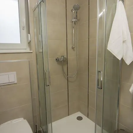 Paula Apartman